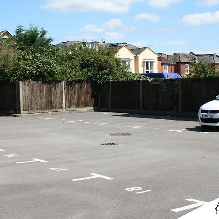 K Suites - Sycamore Court - Free Parking Southampton Exterior foto